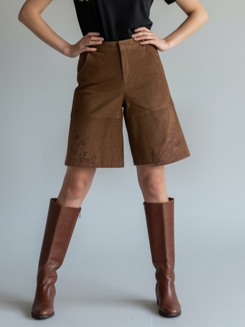 Lamarque Brown Suede Culottes with Floral Embroidery